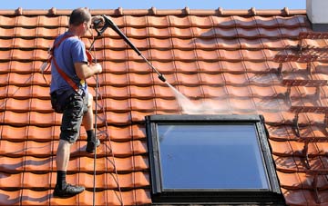 roof cleaning The Den, North Ayrshire